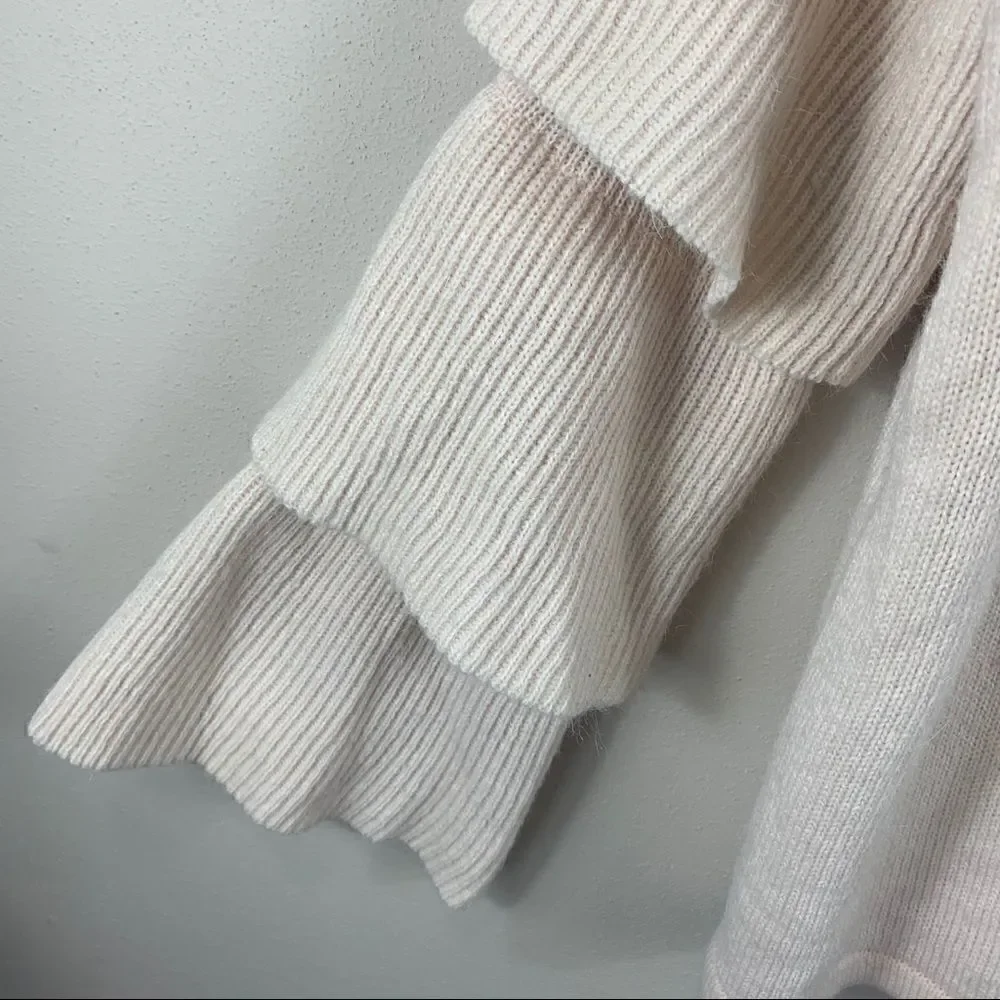 Lumiere light pink blush sweater layered sleeve M Al